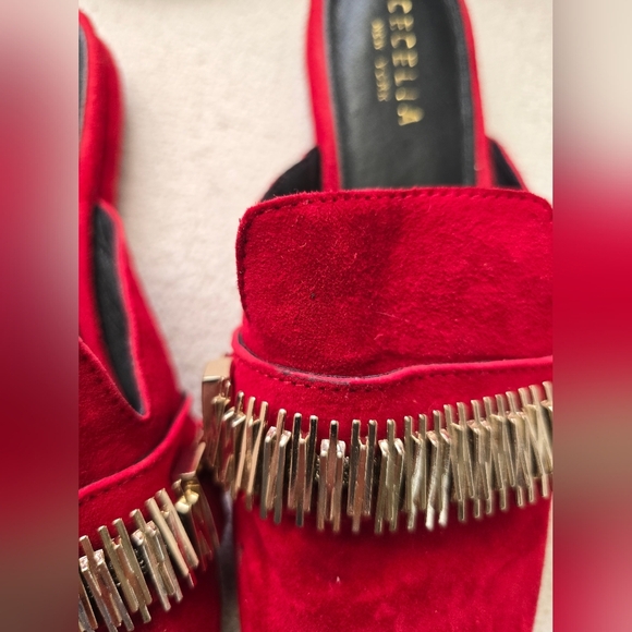 CECELIA NEW YORK, Flipper Slide , Red Suede/Gold, Size 7 - Picture 7 of 7